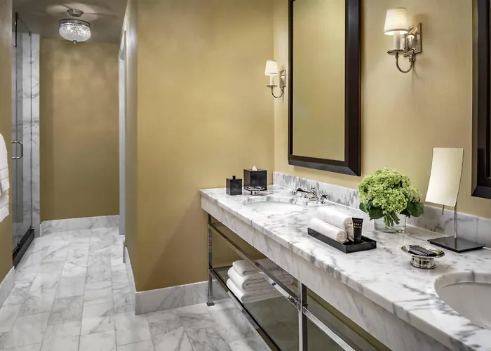 The Blackstone, Autograph Collection Hotel