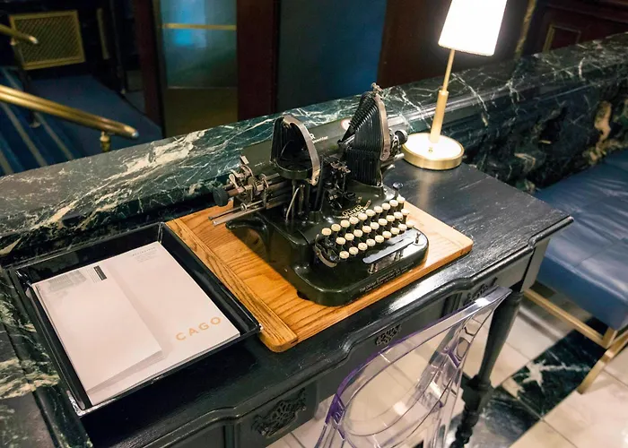 The Blackstone, Autograph Collection Hotel 4*