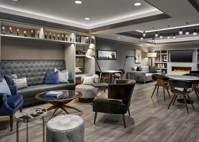 Hotel The Blackstone, Autograph Collection 4*