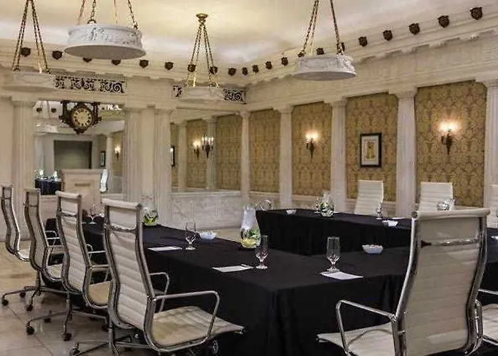 Hotel The Blackstone, Autograph Collection 4*